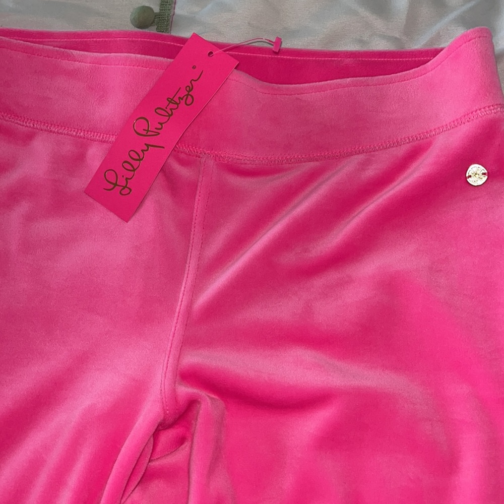Lilly Pulitzer Dorsey Velour Pants Plumeria Pink M - Picture 4 of 5